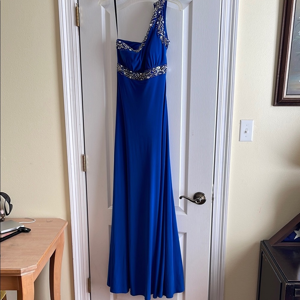 Elegant Blue One-Shoulder Dress